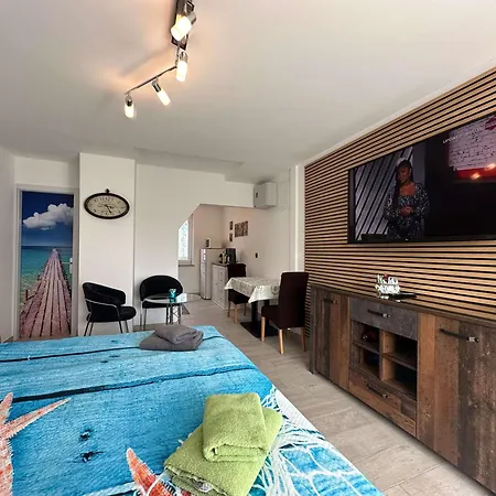Apartment With A Parking Space - 23189 Rovinj