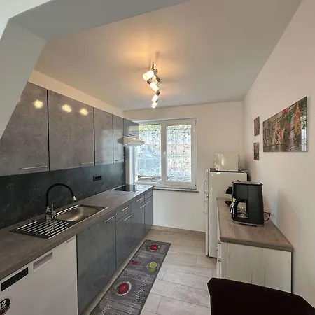 Apartman With Parking Space - 23189 *